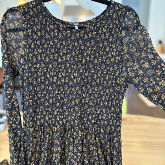 Free People Sheer Long Dress Long Sleeves Runched Top Size L - Picture 5 of 11